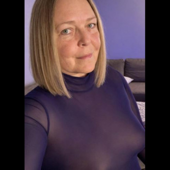 laura_n8